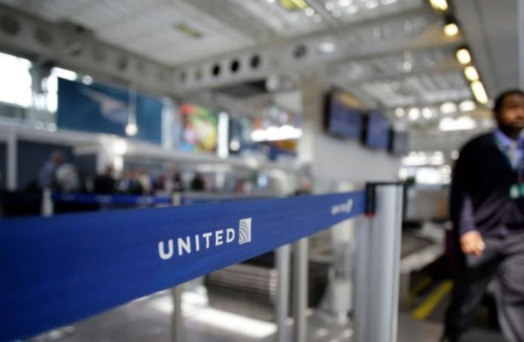 United Airlines ‘Fires’ The UnVaxxed