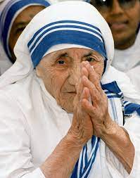 India Freezes Accounts of Mother Teresa’s Charity